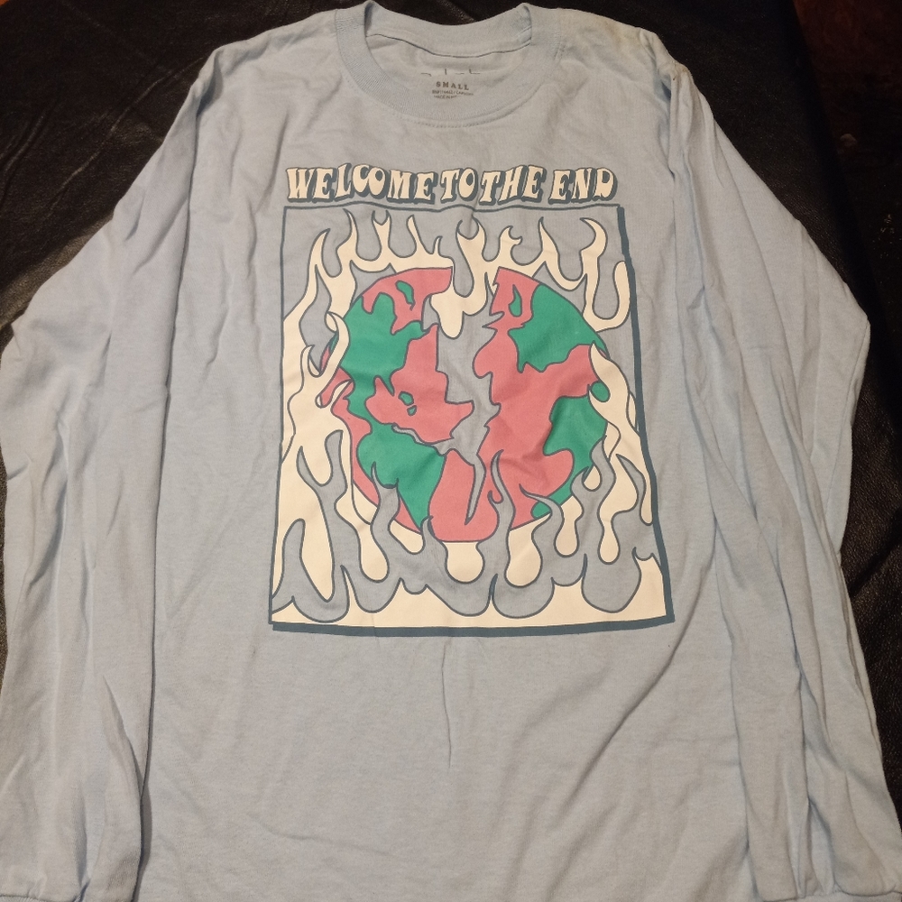 Womens long sleeve shirt
